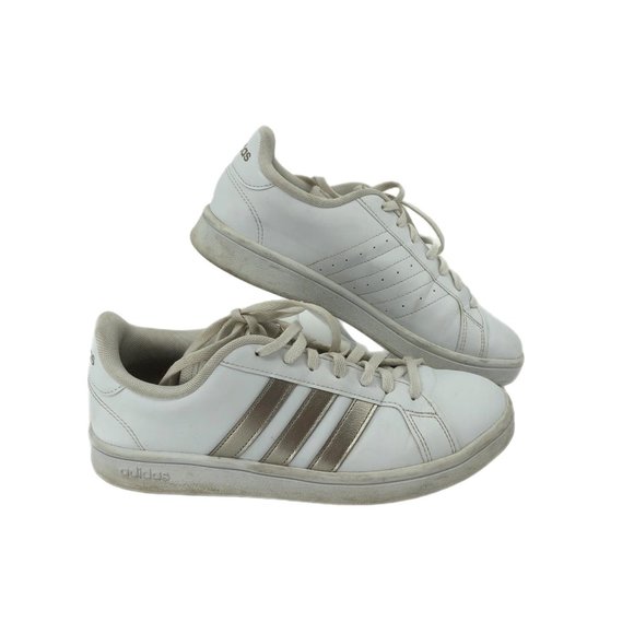 adidas Shoes Adidas White Leather Athletic Shoes Laceup Style